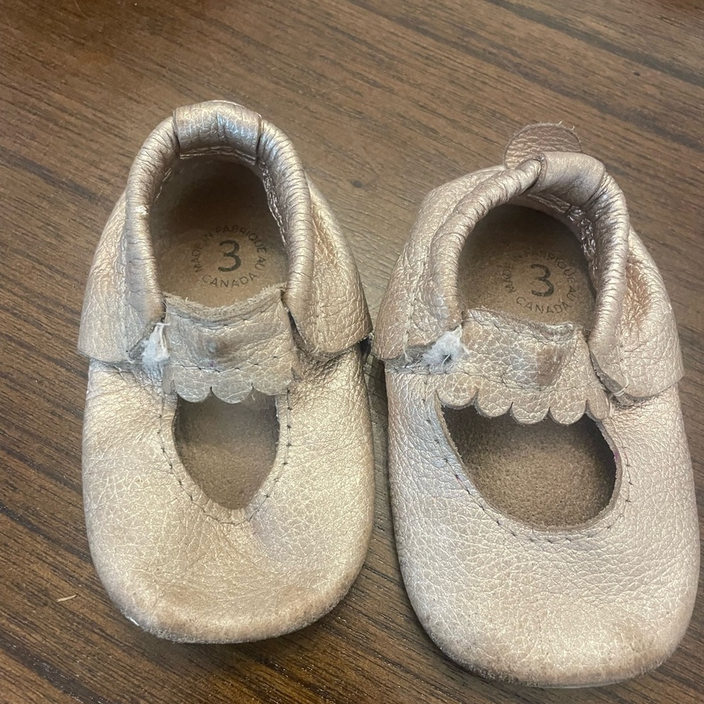 Heyfolks soft leather soled moccasins